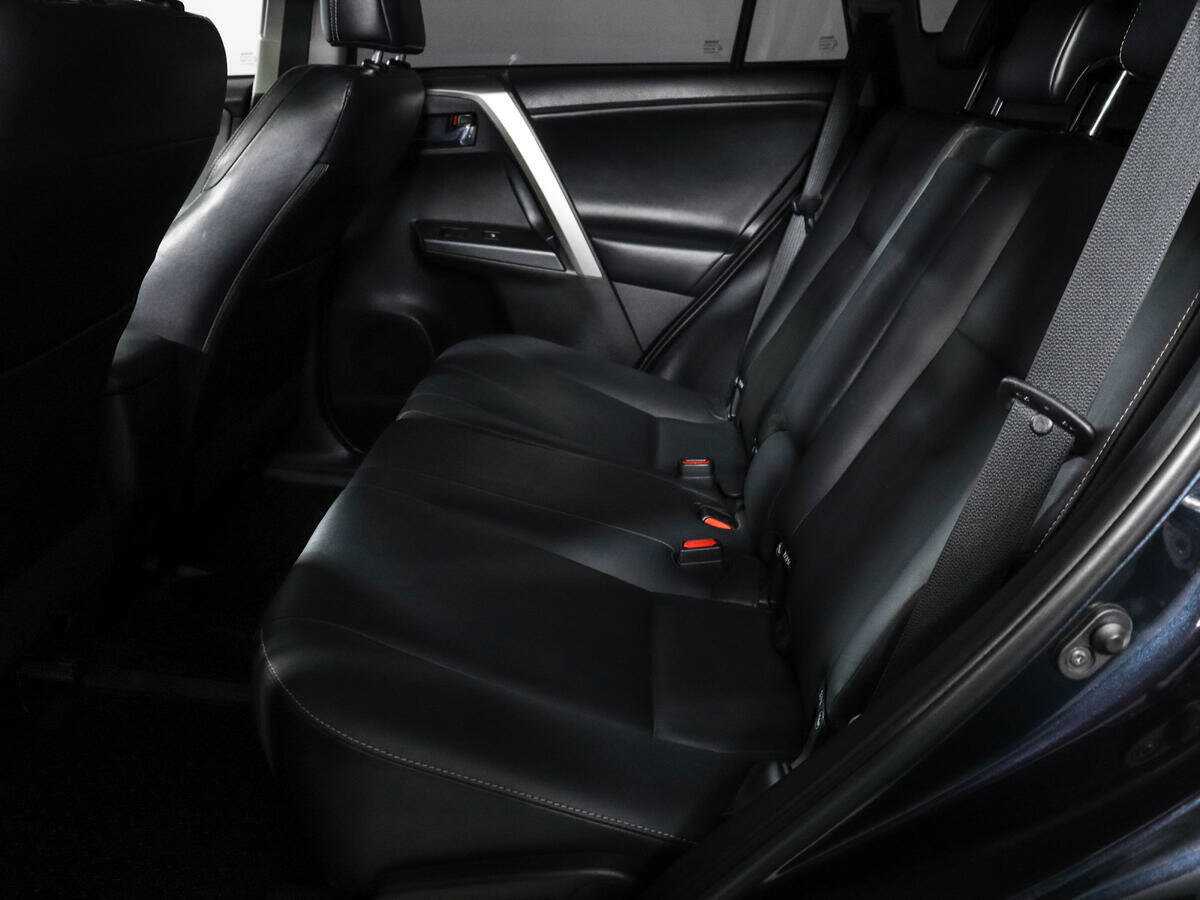 Купить Toyota RAV4, 2017, 94 900 км.. Фото: #7