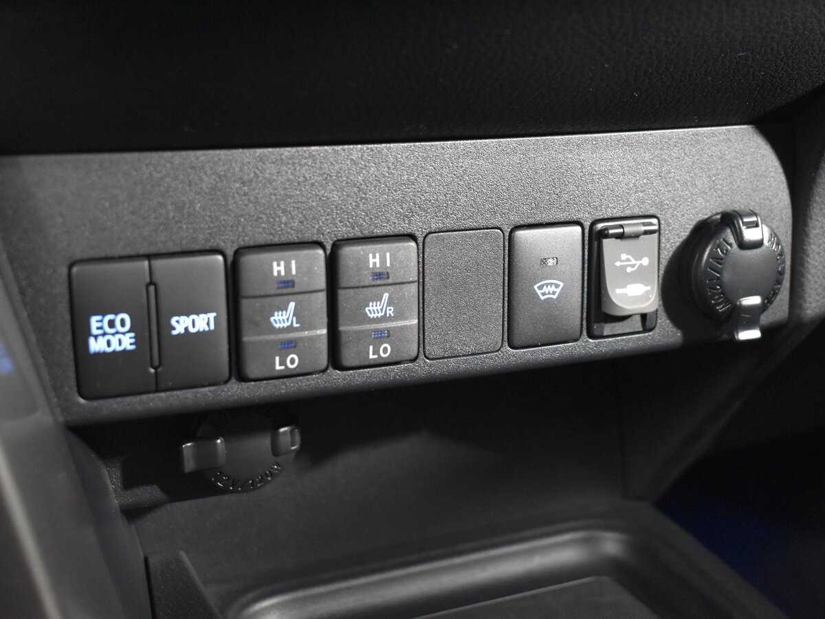 Купить Toyota RAV4, 2018, 119 047 км.. Фото: #16