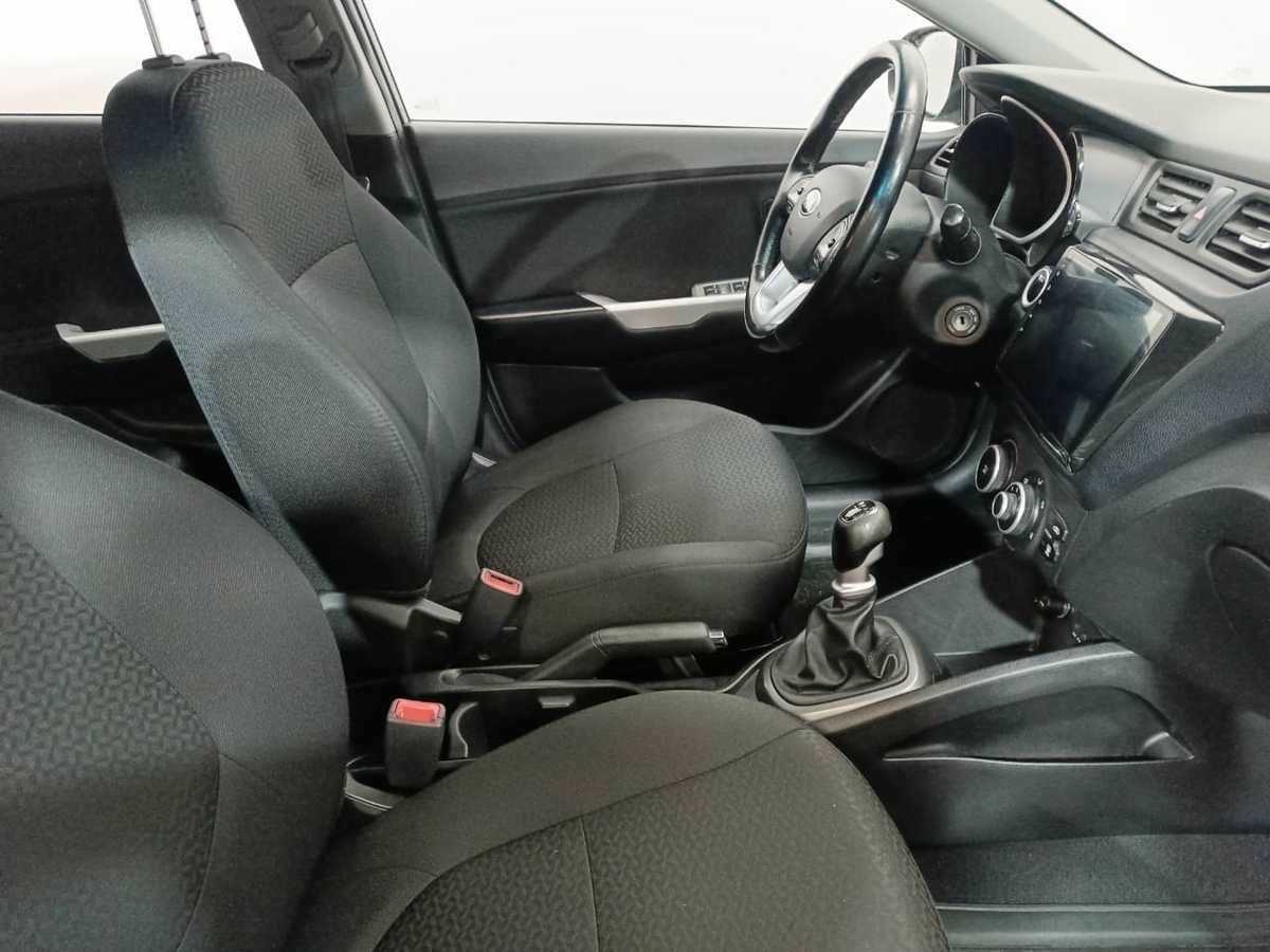 Купить Kia Rio, 2015, 231 362 км.. Фото: #9