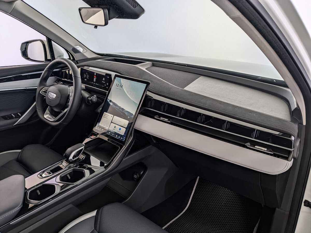 Купить Geely Atlas, 2024, 2 460 км.. Фото: #8