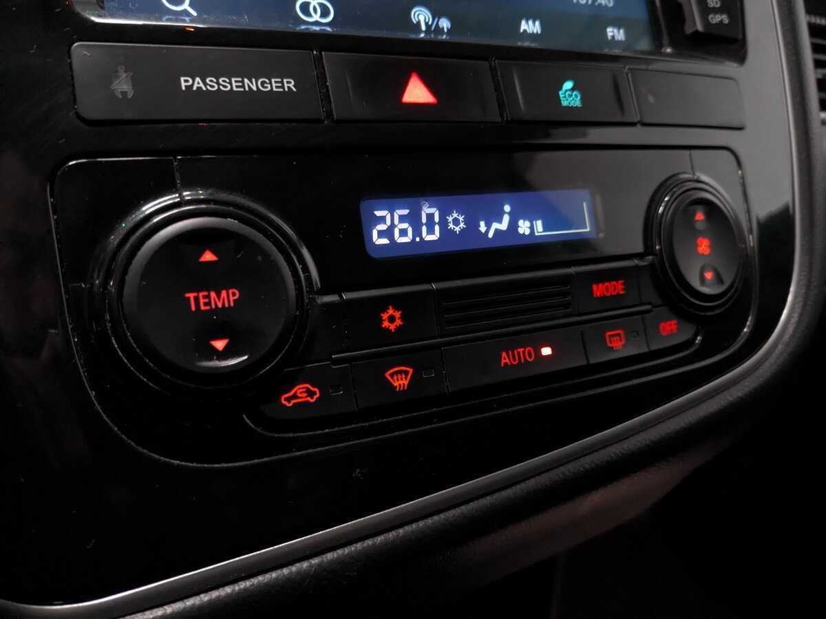 Купить Mitsubishi Outlander, 2017, 129 844 км.. Фото: #13