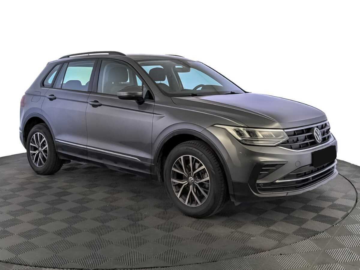Купить Volkswagen Tiguan, 2021, 42 944 км.. Фото: #2