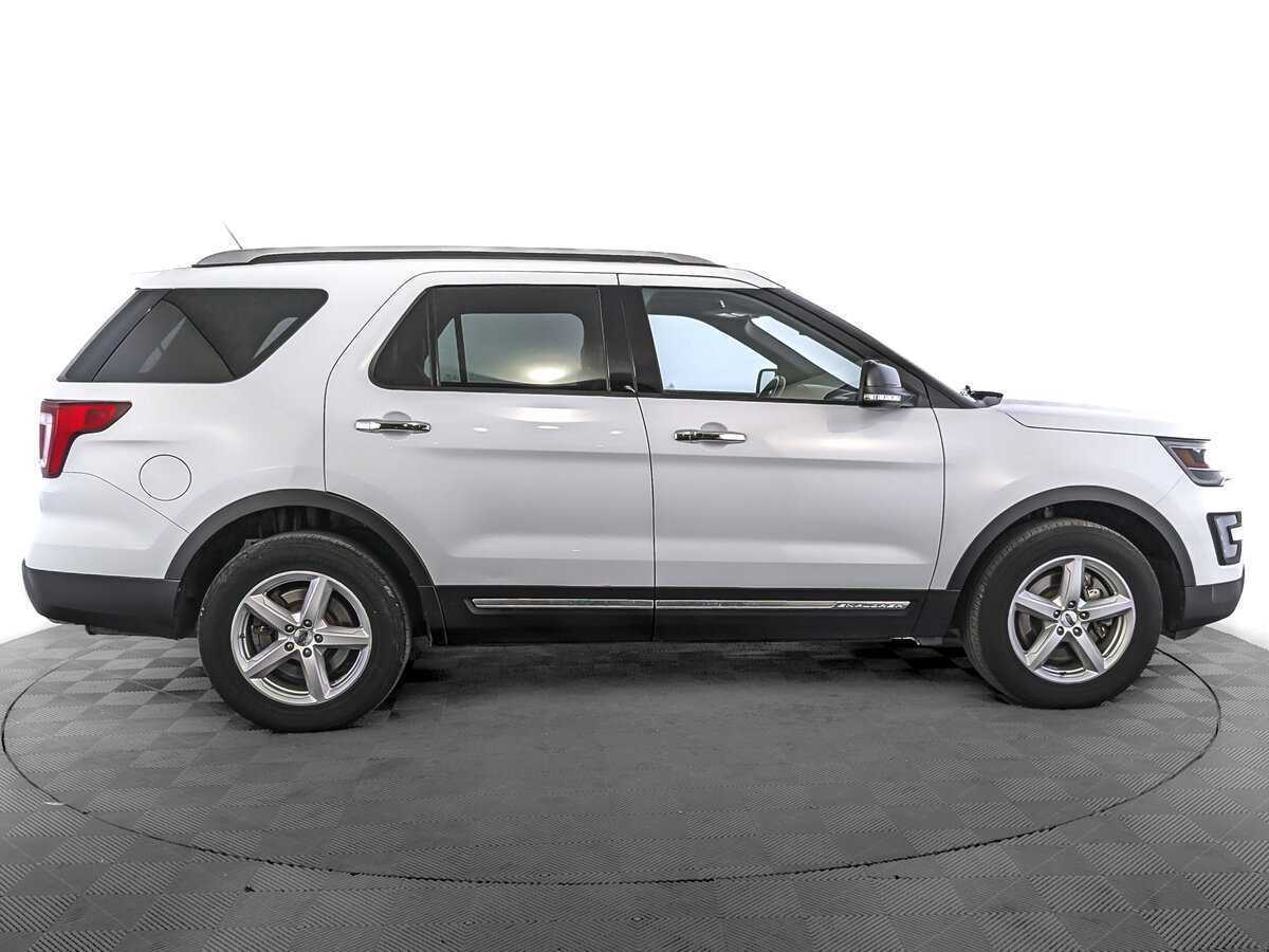 Купить Ford Explorer, 2017, 92 976 км.. Фото: #3