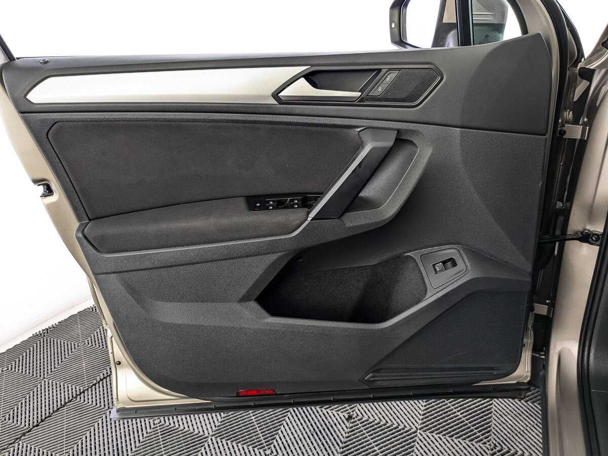 Купить Volkswagen Tiguan, 2019, 47 639 км.. Фото: #14