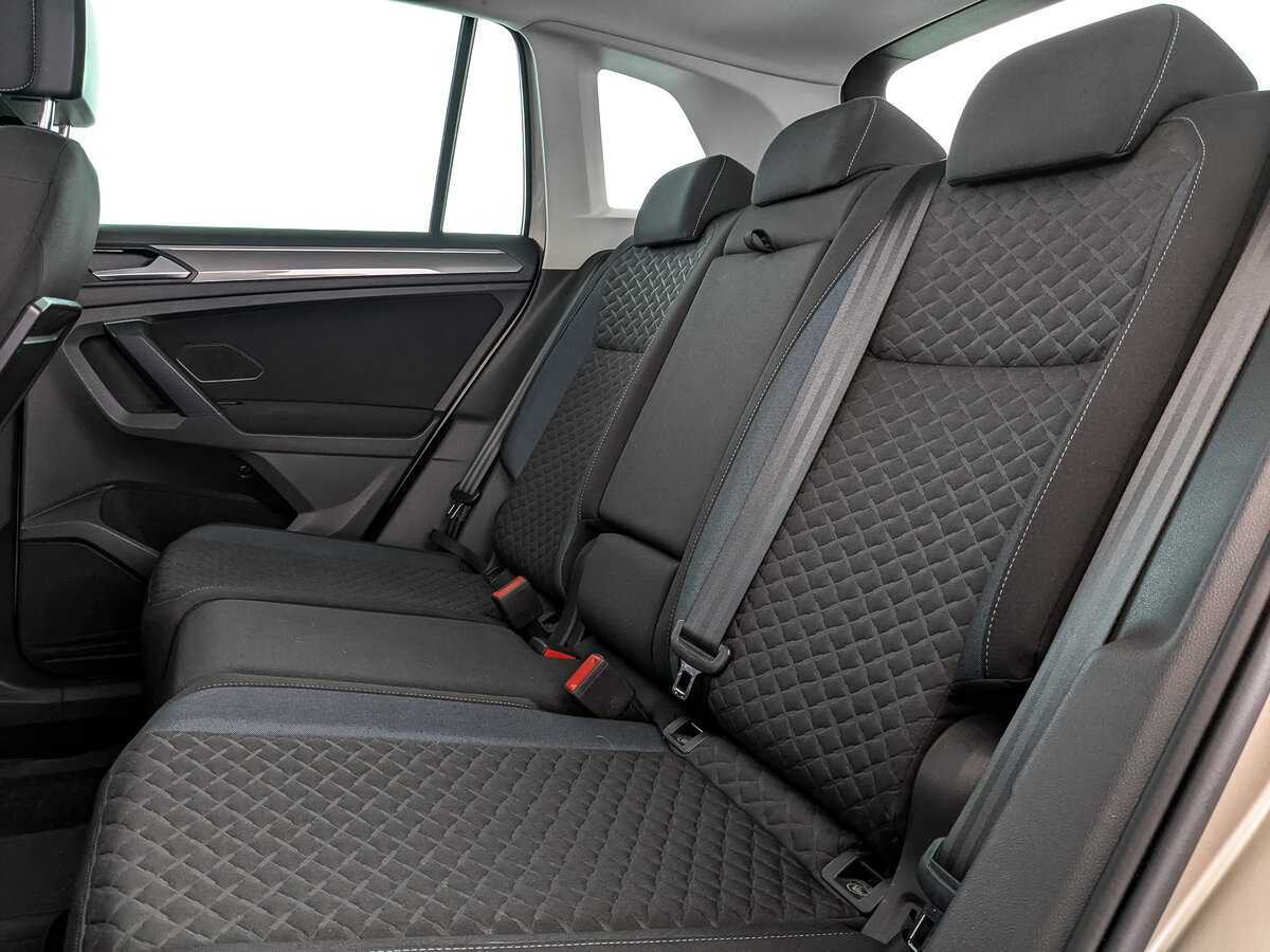 Купить Volkswagen Tiguan, 2019, 97 324 км.. Фото: #13