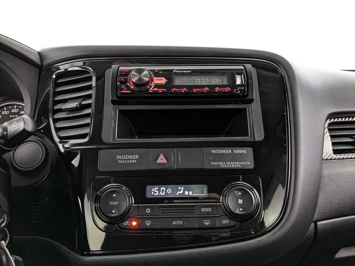 Купить Mitsubishi Outlander, 2015, 116 494 км.. Фото: #12