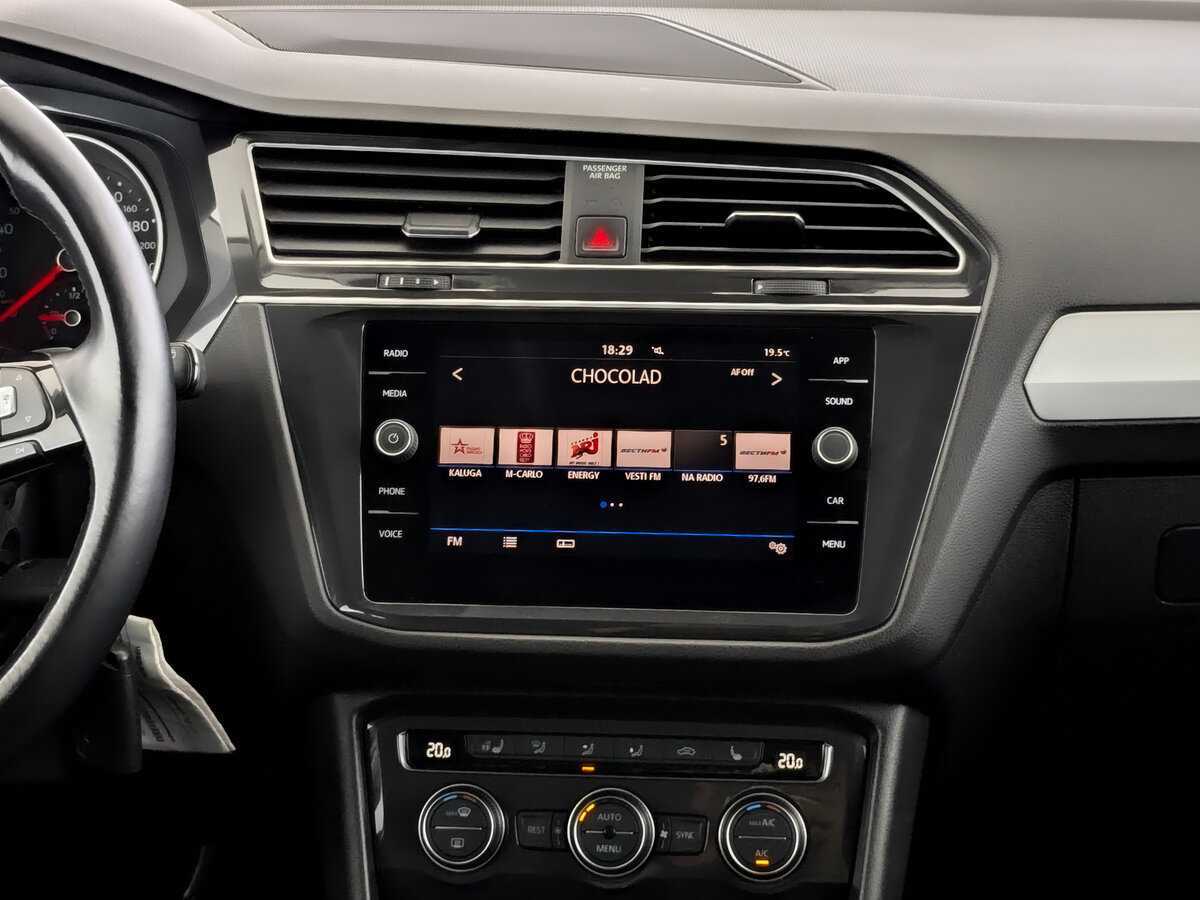 Купить Volkswagen Tiguan, 2019, 107 296 км.. Фото: #12