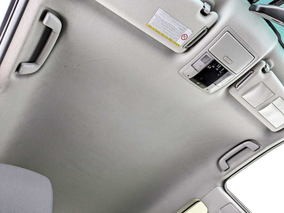 Купить Toyota Land Cruiser Prado, 2012, 203 489 км.. Фото: #17