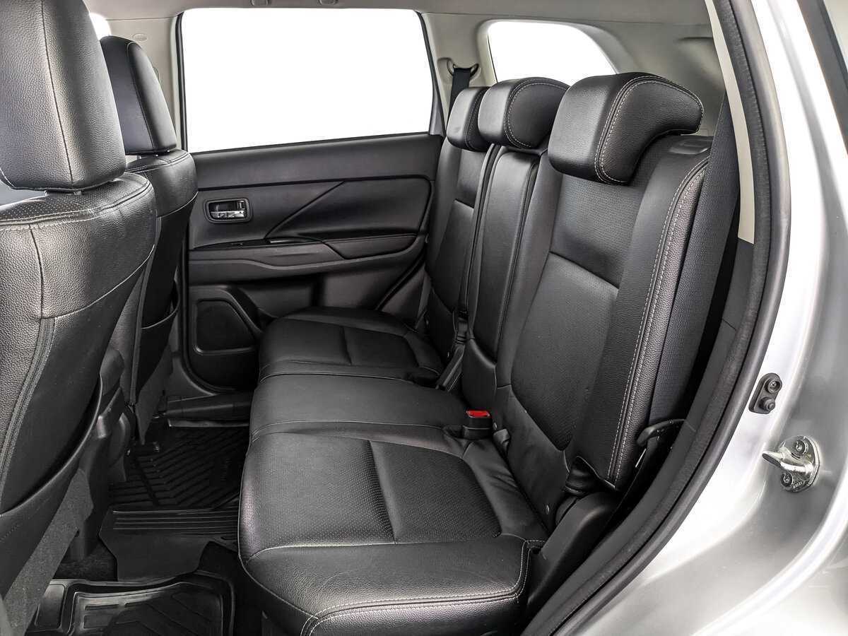 Купить Mitsubishi Outlander, 2017, 228 089 км.. Фото: #12
