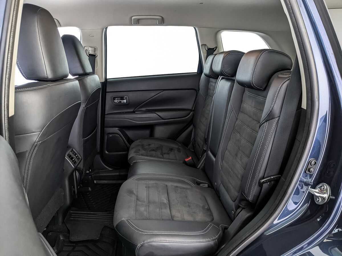 Купить Mitsubishi Outlander, 2021, 117 277 км.. Фото: #13