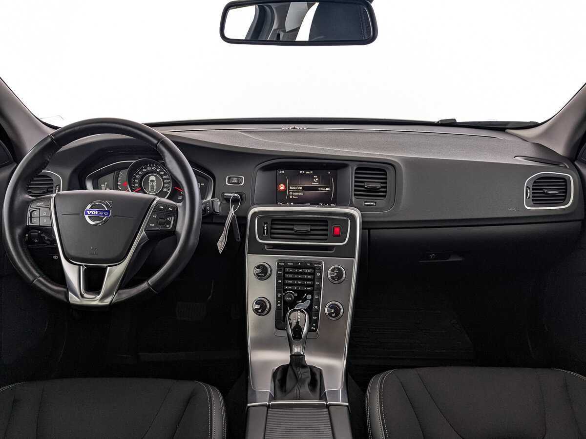 Купить Volvo S60, 2017, 69 248 км.. Фото: #9