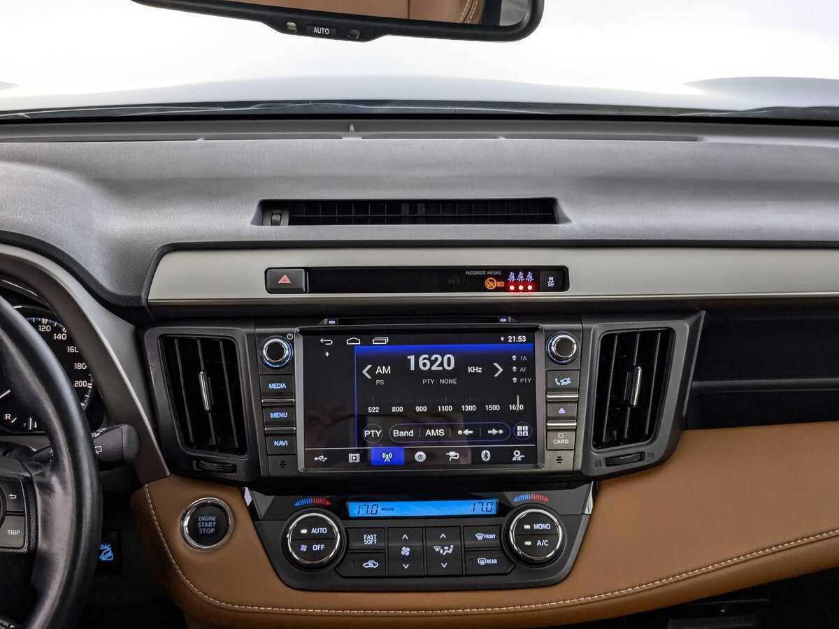 Купить Toyota RAV4, 2017, 75 207 км.. Фото: #12