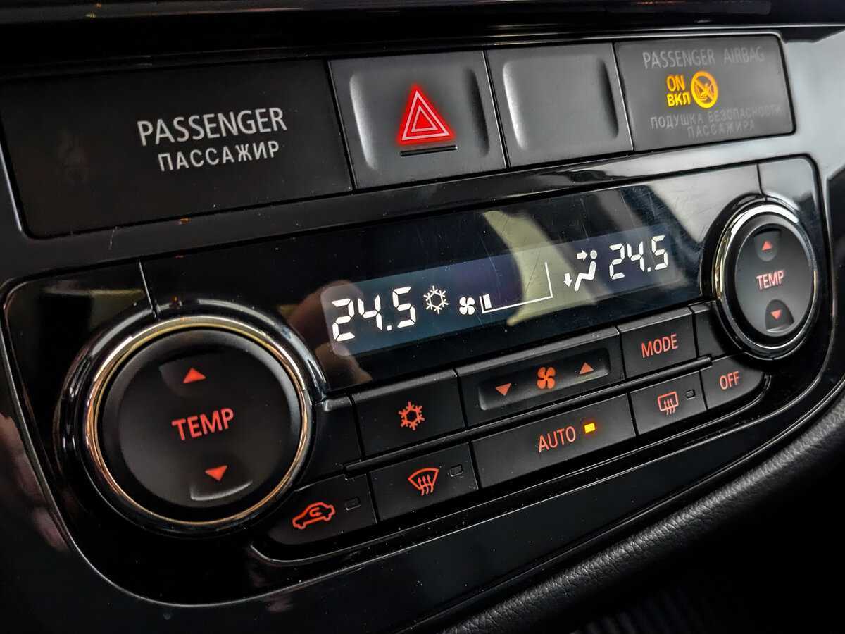 Купить Mitsubishi Outlander, 2014, 43 507 км.. Фото: #21