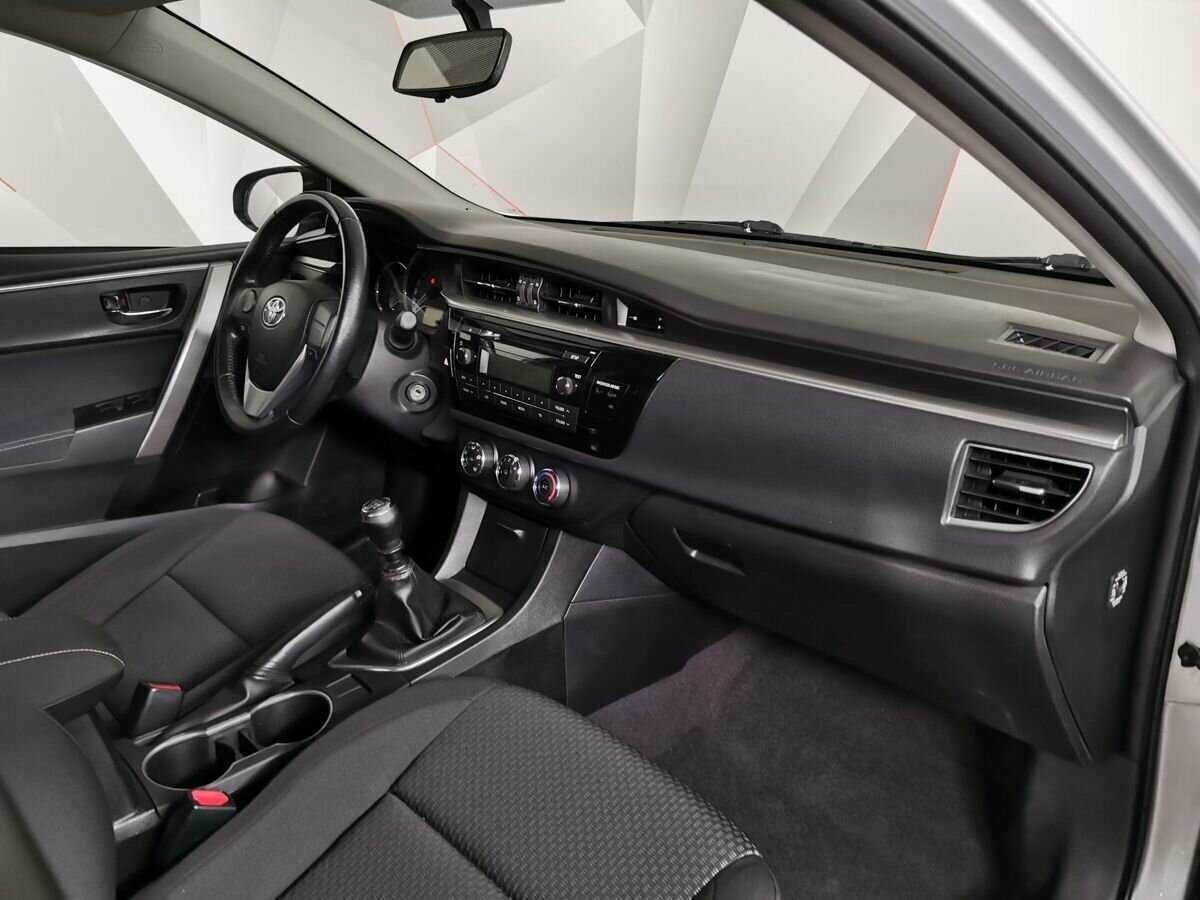 Купить Toyota Corolla, 2013, 122 825 км.. Фото: #8