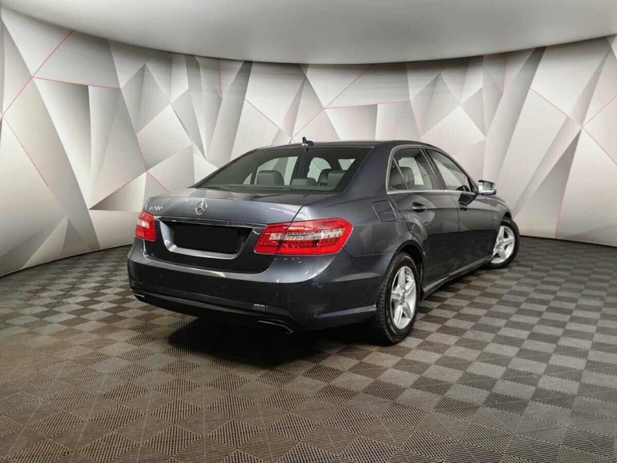 Купить Mercedes-Benz E-Класс, 2012, 80 676 км.. Фото: #1
