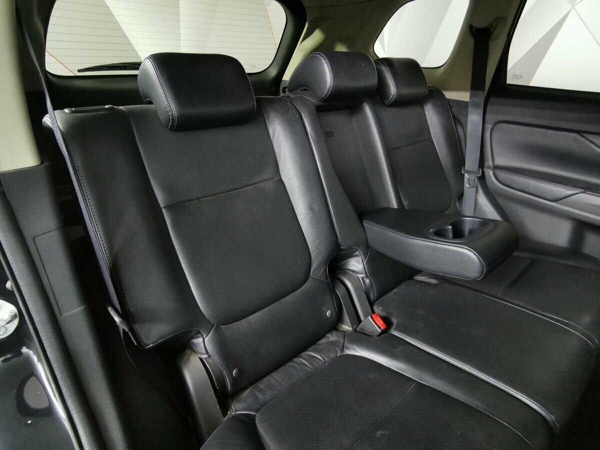 Купить Mitsubishi Outlander, 2014, 303 779 км.. Фото: #11