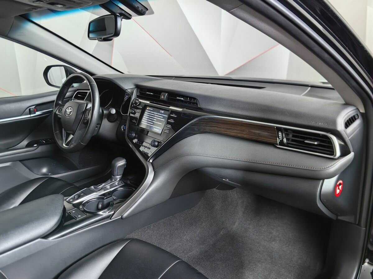 Купить Toyota Camry, 2019, 82 197 км.. Фото: #8