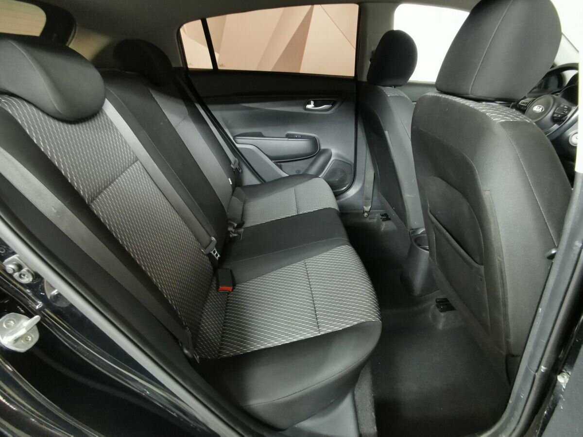 Купить Kia Rio, 2018, 162 350 км.. Фото: #11