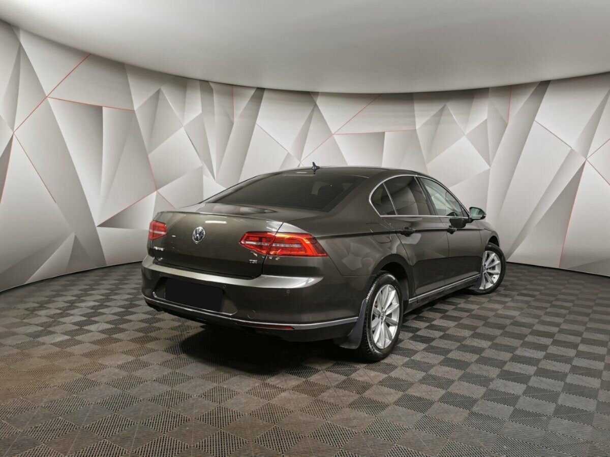 Купить Volkswagen Passat, 2018, 110 898 км.. Фото: #1
