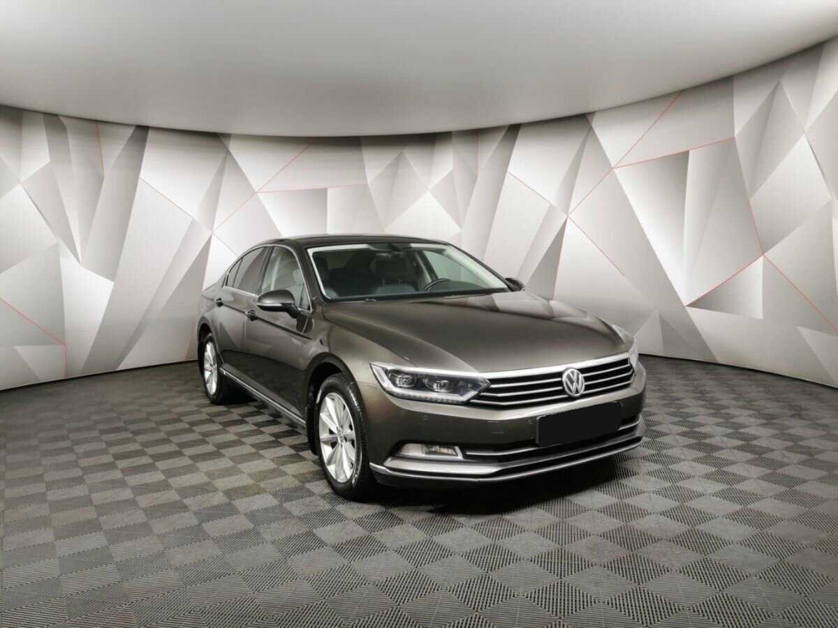 Купить Volkswagen Passat, 2018, 110 898 км.. Фото: #2