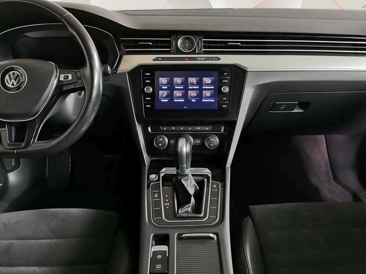 Купить Volkswagen Passat, 2018, 110 898 км.. Фото: #10