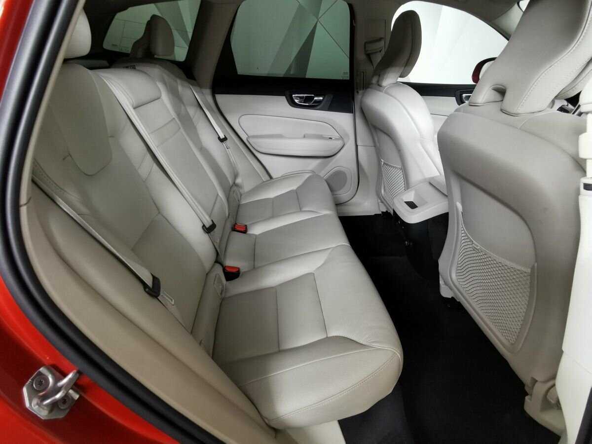 Купить Volvo XC60, 2018, 125 727 км.. Фото: #11