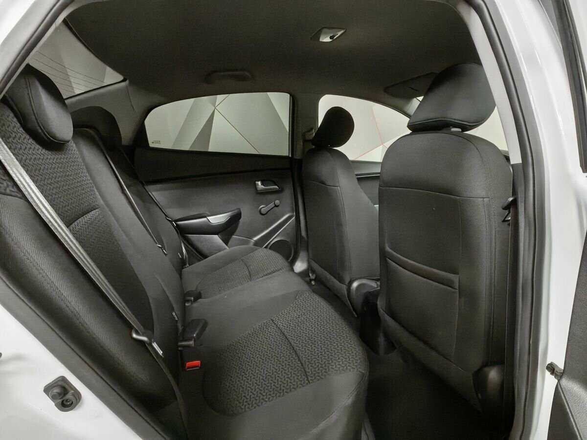 Купить Kia Rio, 2017, 161 785 км.. Фото: #10