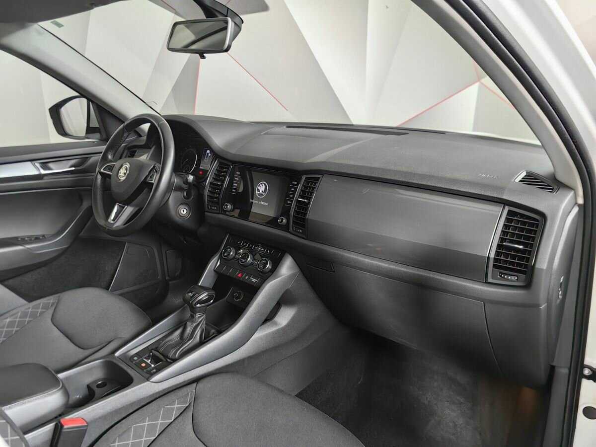 Купить Skoda Kodiaq, 2019, 129 349 км.. Фото: #8