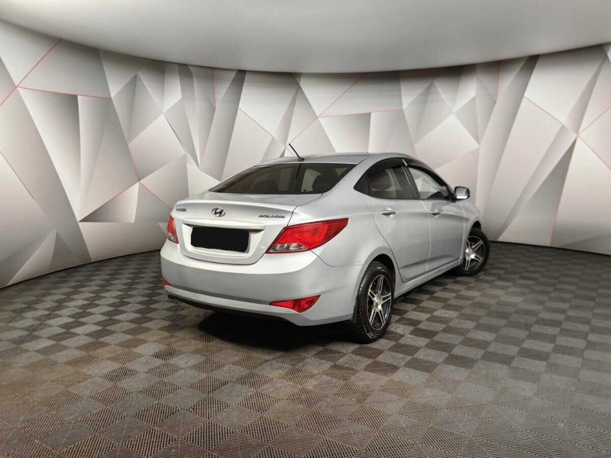 Купить Hyundai Solaris, 2015, 137 375 км.. Фото: #1