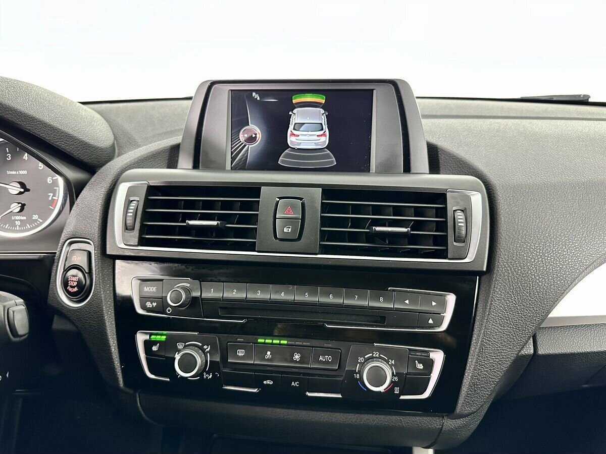 Купить BMW 1 серии, 2017, 66 216 км.. Фото: #11