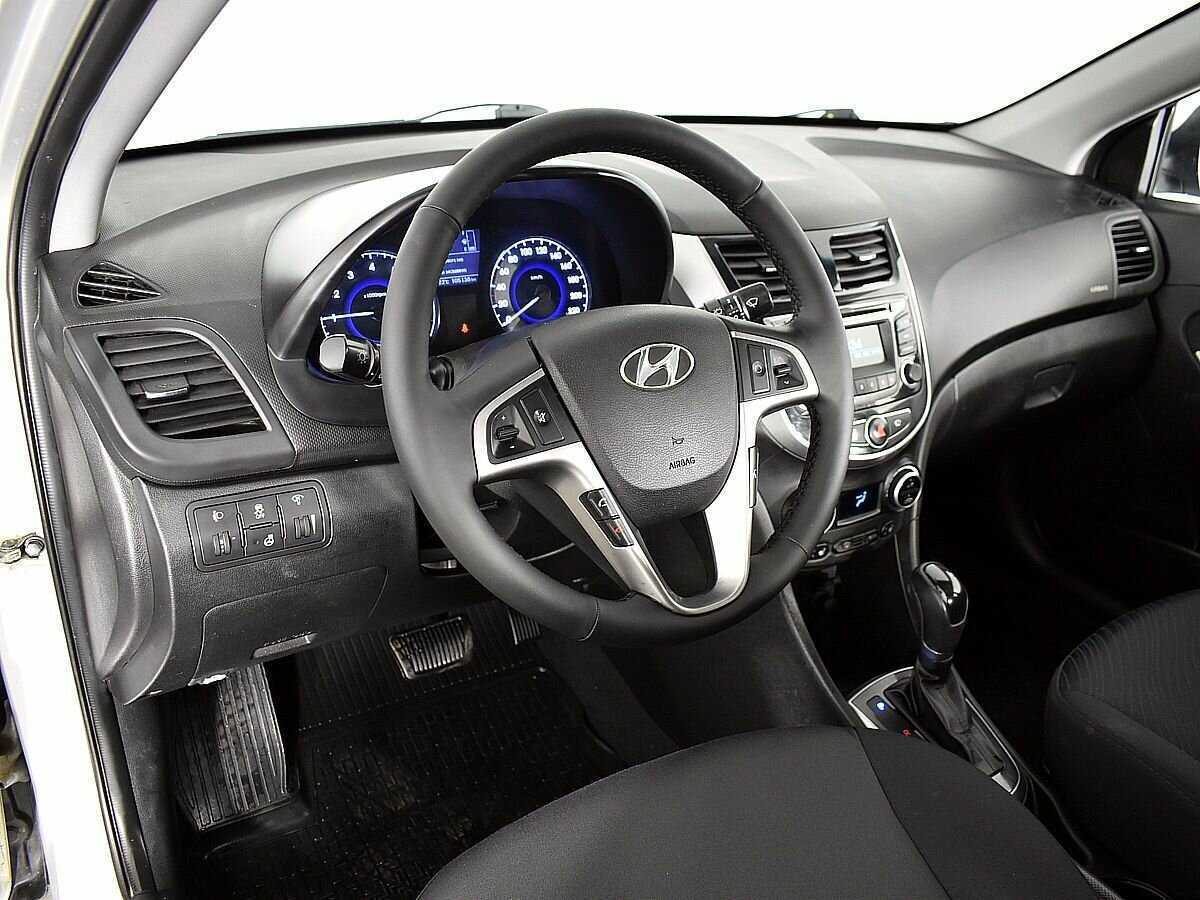 Купить Hyundai Solaris, 2015, 105 137 км.. Фото: #6