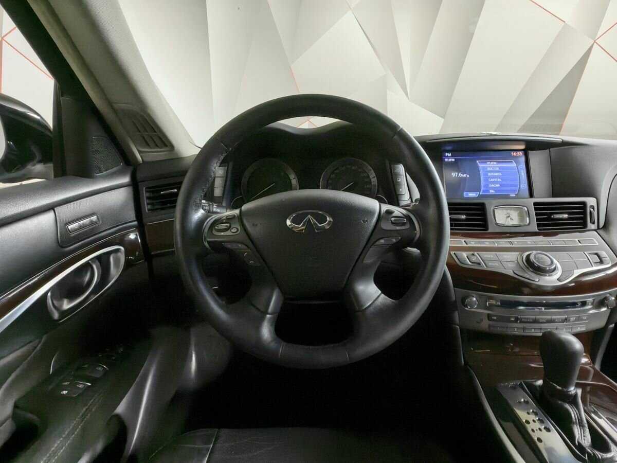 Купить Infiniti Q70, 2016, 124 127 км.. Фото: #14
