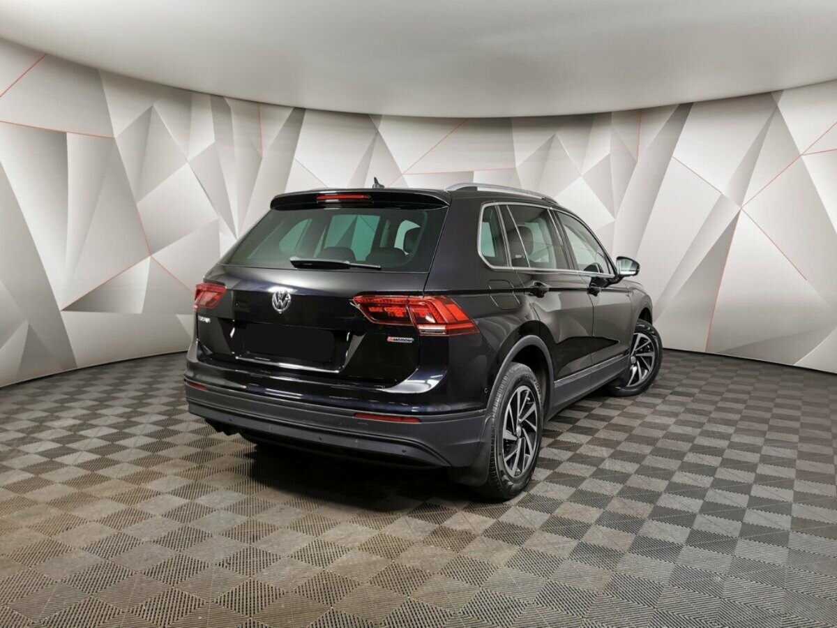 Купить Volkswagen Tiguan, 2018, 105 257 км.. Фото: #1