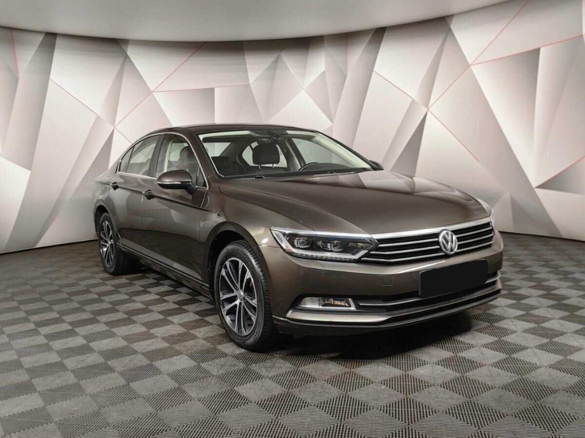 Купить Volkswagen Passat, 2017, 50 341 км.. Фото: #2