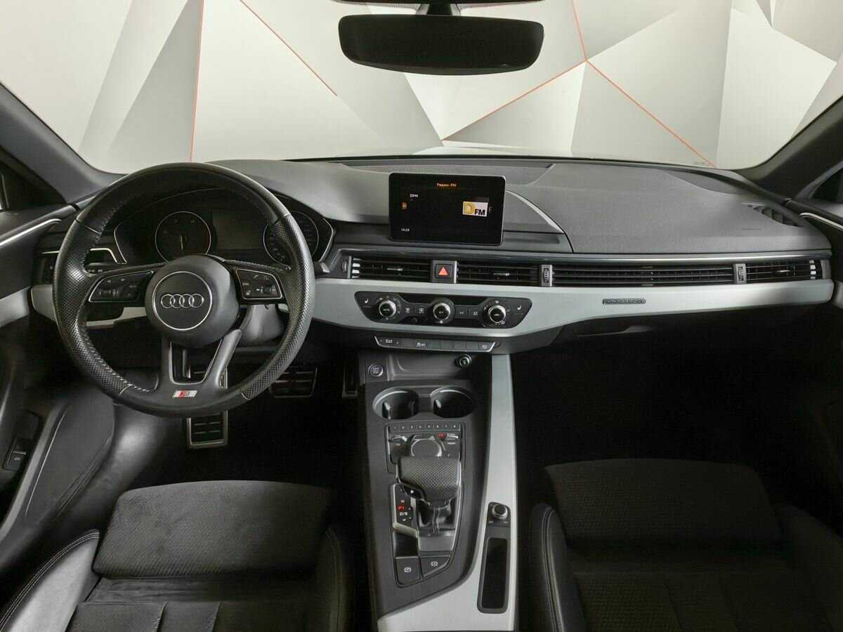 Купить Audi A4, 2017, 41 183 км.. Фото: #9