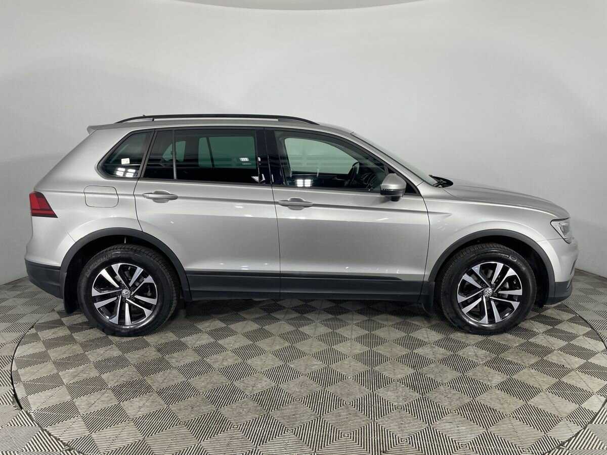 Купить Volkswagen Tiguan, 2019, 79 451 км.. Фото: #3