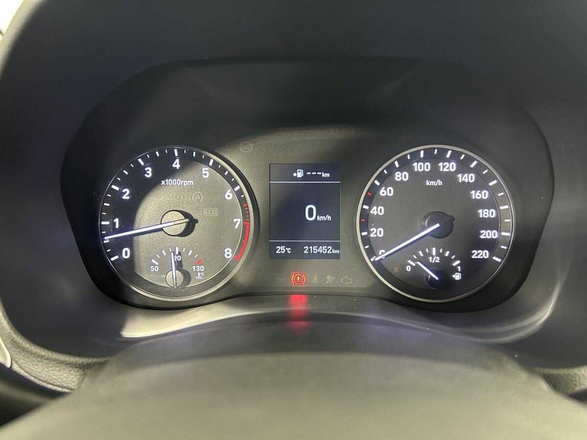 Купить Hyundai Solaris, 2017, 215 449 км.. Фото: #10