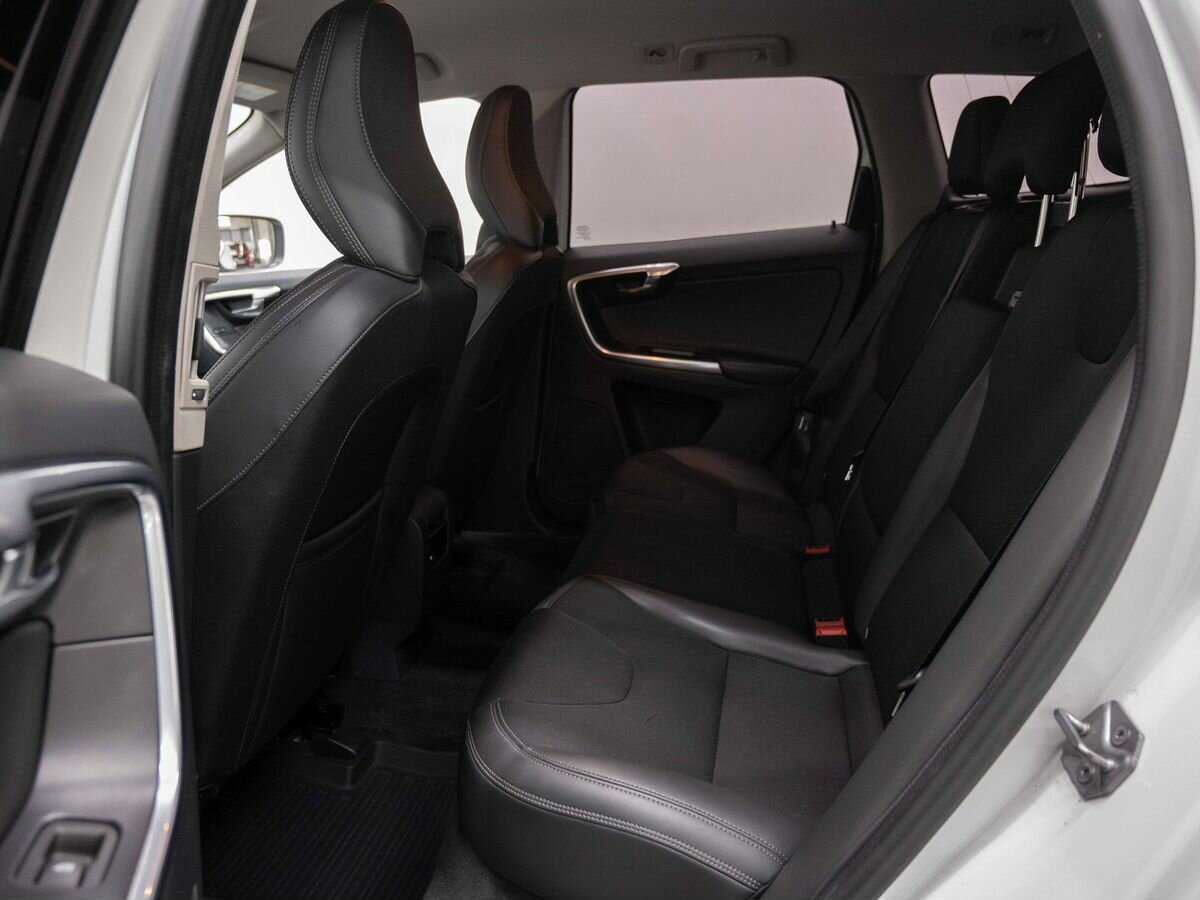 Купить Volvo XC60, 2017, 100 800 км.. Фото: #8