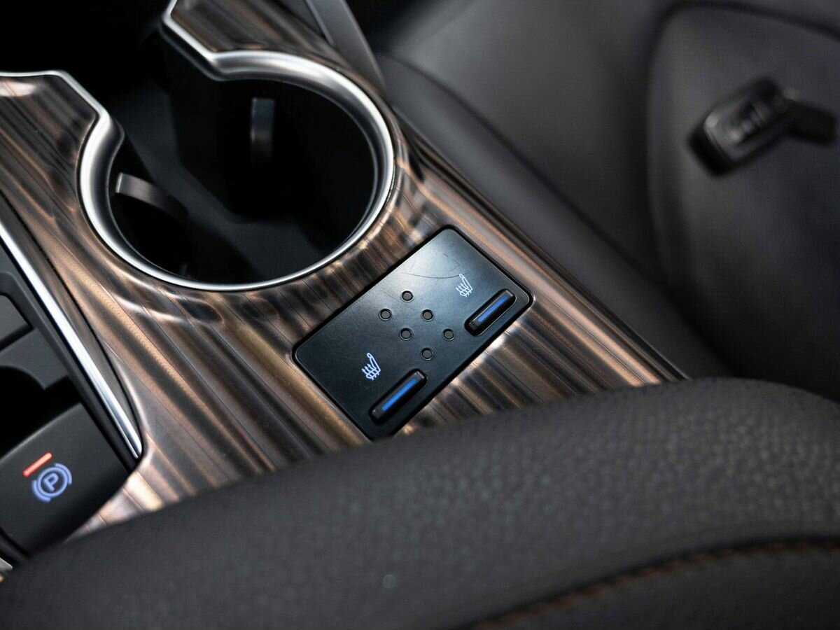 Купить Toyota Camry, 2019, 105 000 км.. Фото: #24