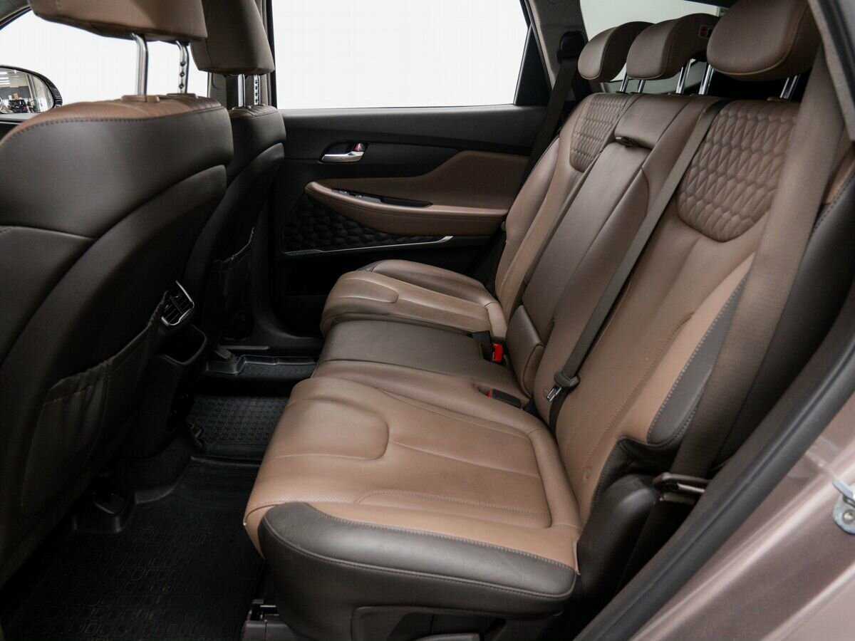 Купить Hyundai Santa Fe, 2018, 133 570 км.. Фото: #12