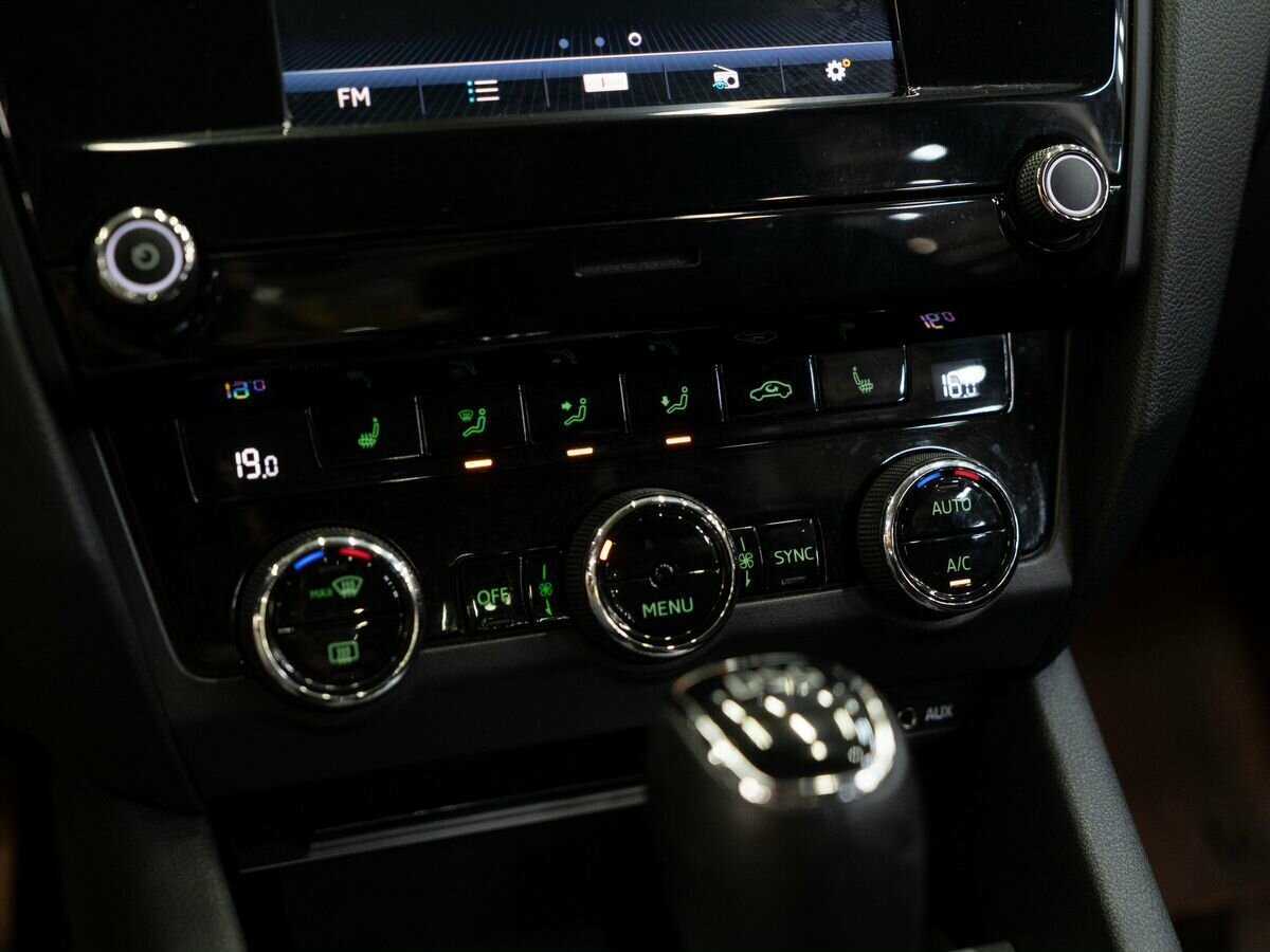 Купить Skoda Octavia, 2017, 119 300 км.. Фото: #12