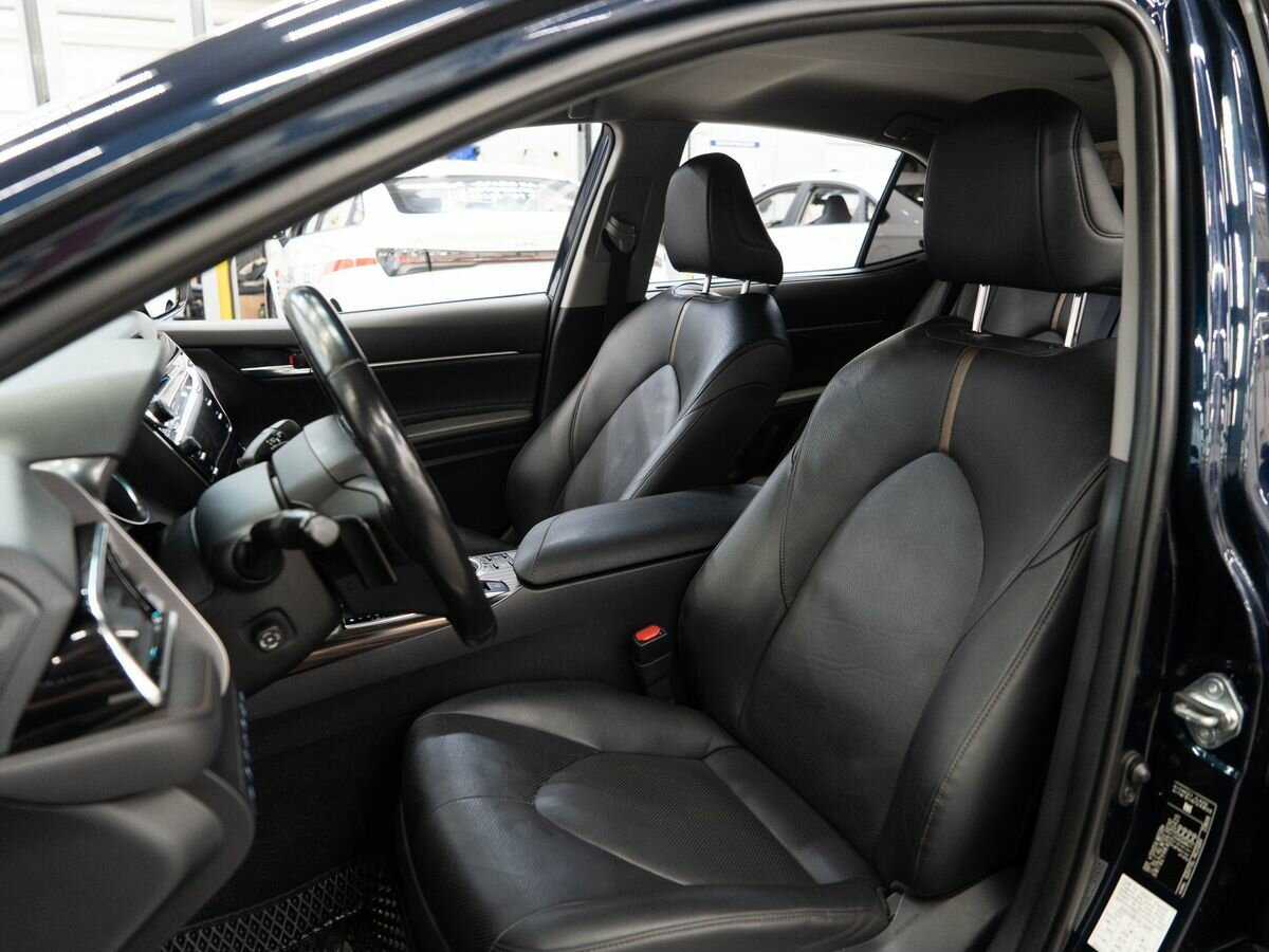 Купить Toyota Camry, 2018, 159 747 км.. Фото: #6