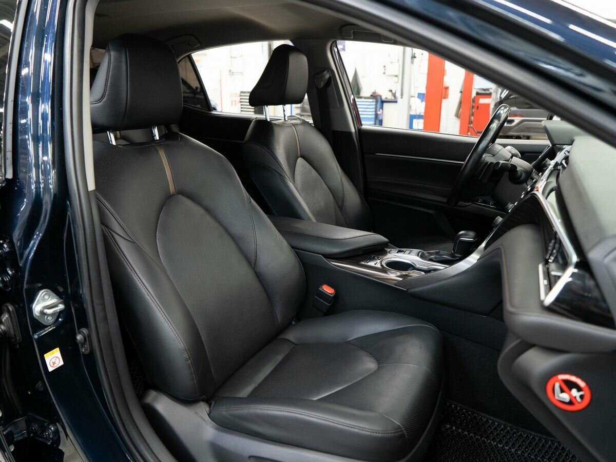 Купить Toyota Camry, 2018, 159 747 км.. Фото: #9