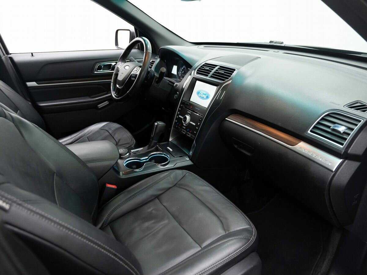 Купить Ford Explorer, 2016, 253 200 км.. Фото: #11