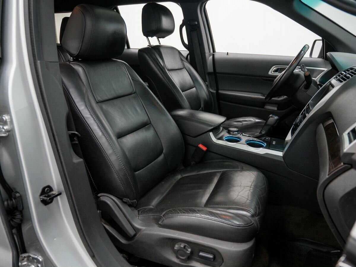 Купить Ford Explorer, 2013, 267 990 км.. Фото: #7