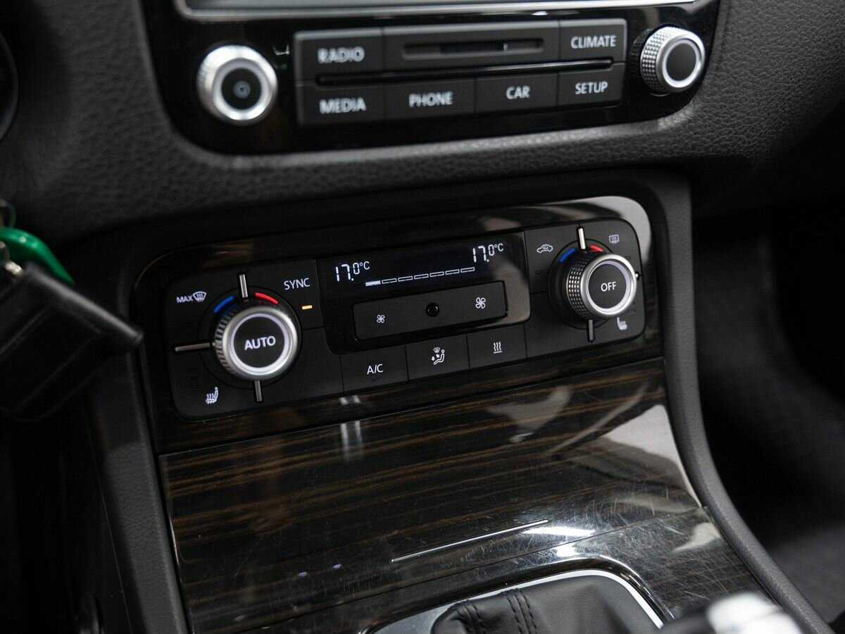 Купить Volkswagen Touareg, 2016, 151 040 км.. Фото: #19