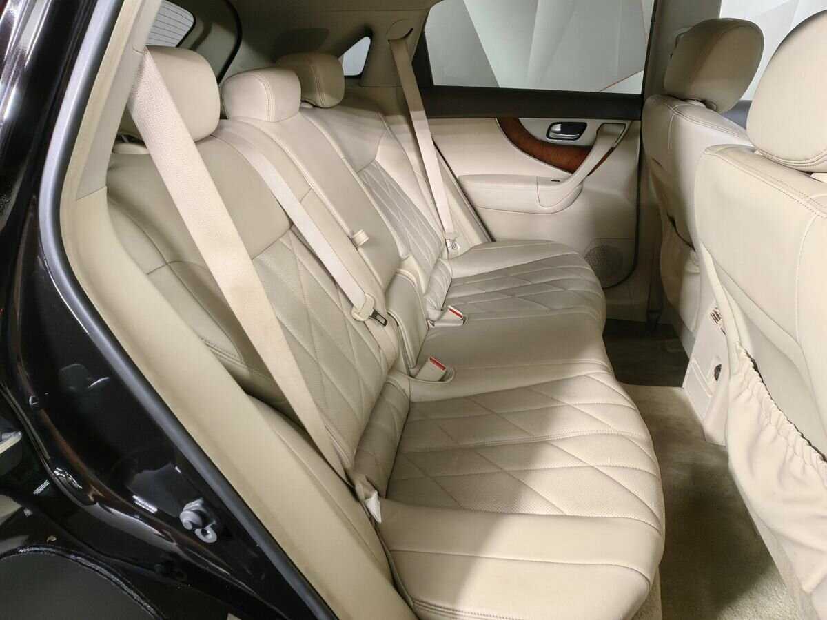 Купить Infiniti FX, 2012, 107 937 км.. Фото: #11
