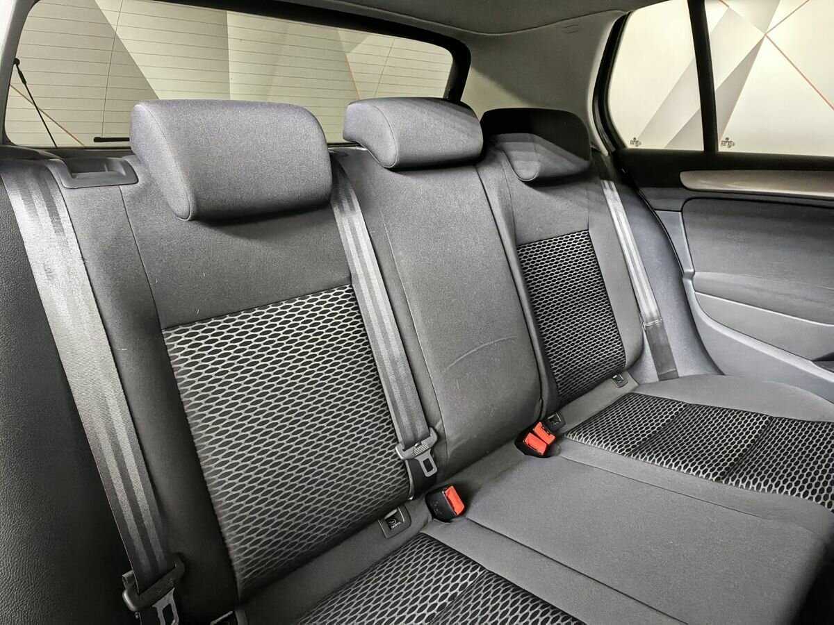 Купить Volkswagen Golf, 2012, 135 668 км.. Фото: #12