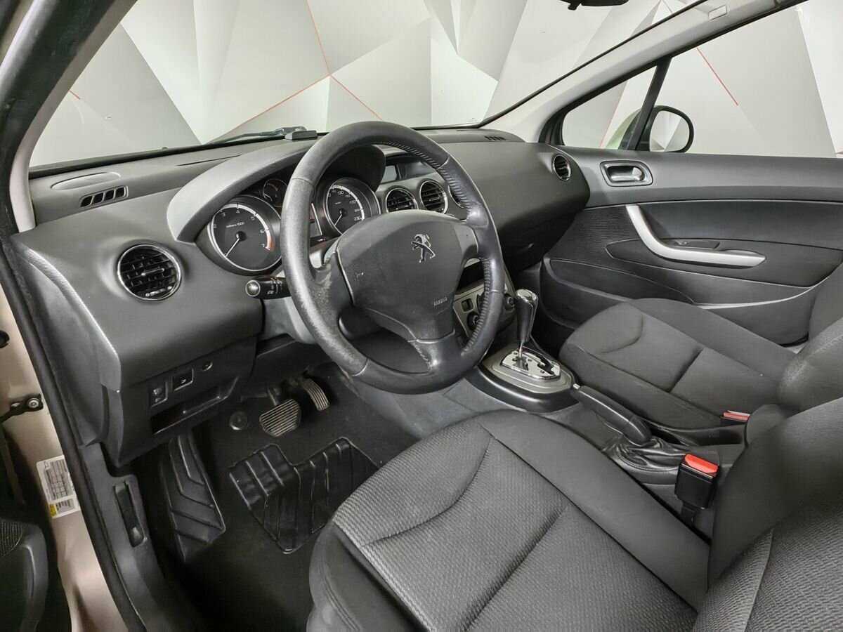 Купить Peugeot 408, 2014, 206 094 км.. Фото: #13