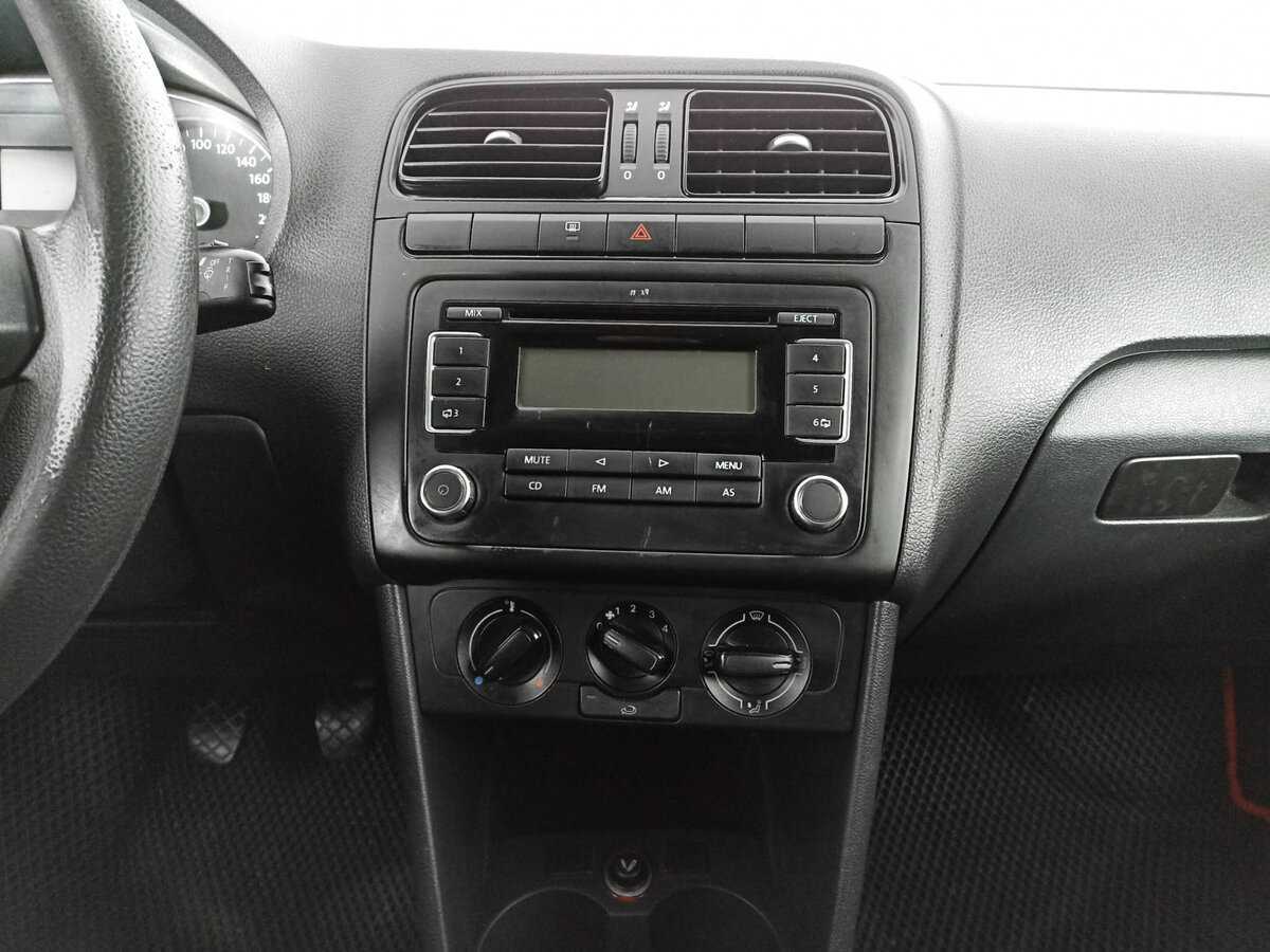 Купить Volkswagen Polo, 2012, 183 194 км.. Фото: #12